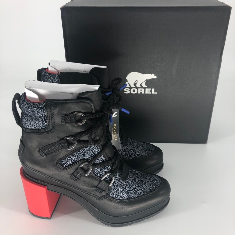 SOREL NWT BLACK LACE SHATTER BOOTIE BLACK RED - Picture 3 of 10